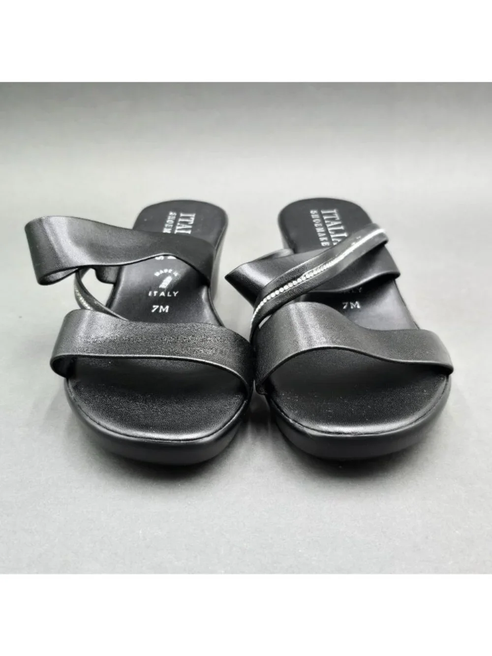 Italian Shoemakers Remus Black Slide Sandals Size 7 M Crystal Trim Wedge Heel - Picture 3 of 8